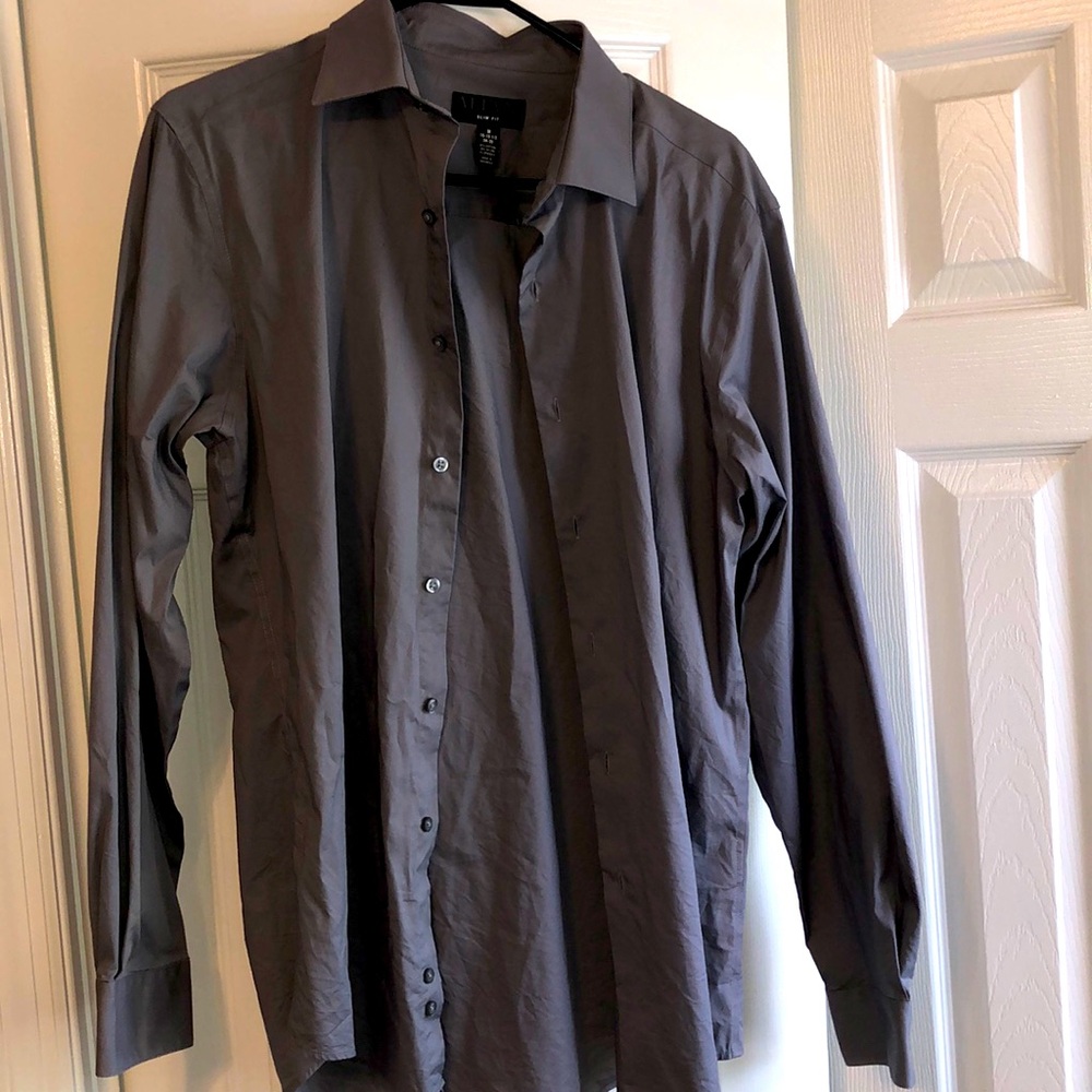 Men’s button up dress shirt